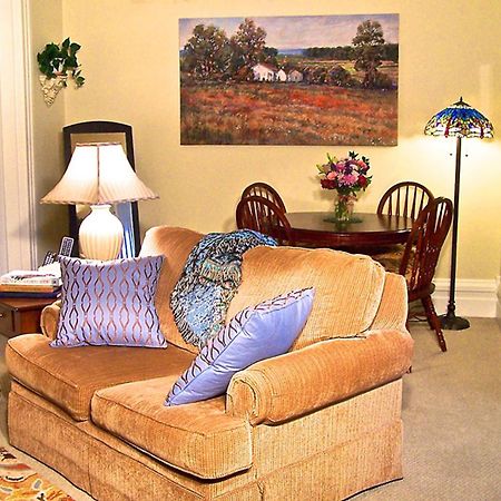Lyndon House Bed & Breakfast Lexington Bagian luar foto